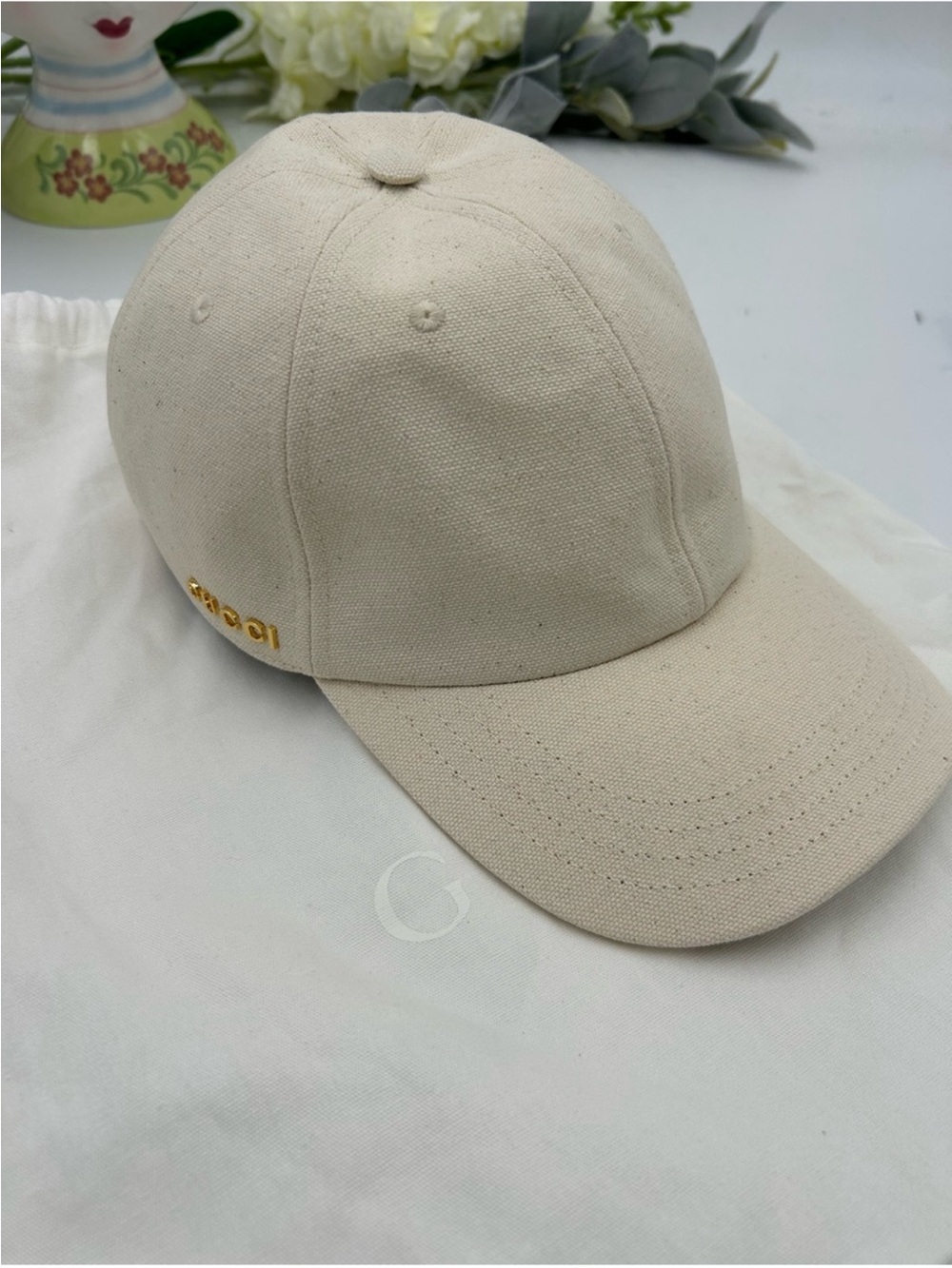 Unisex, Gucci, gold logo baseball cap size large made in Italy
